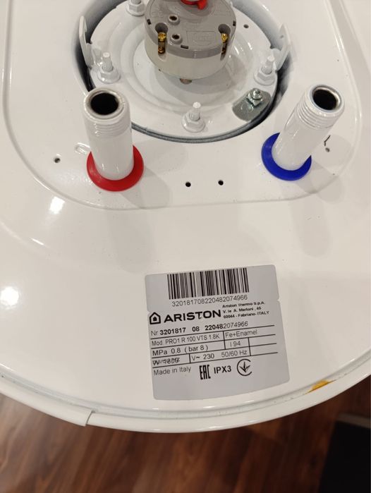водонагреватель ARISTON (бойлер)