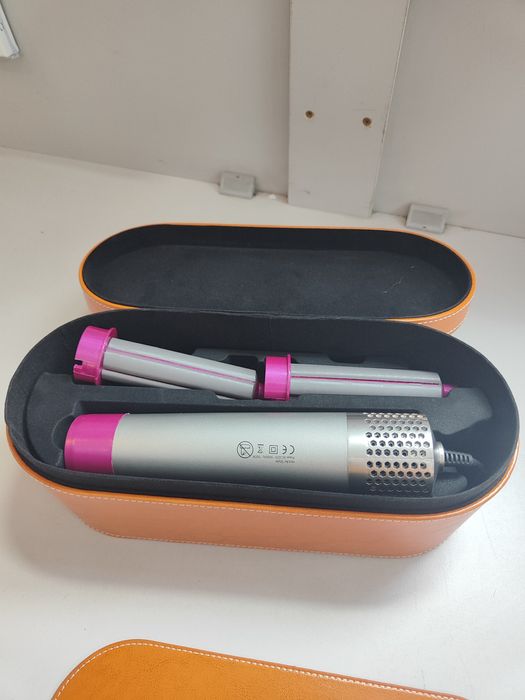 Фен для волос дайсон