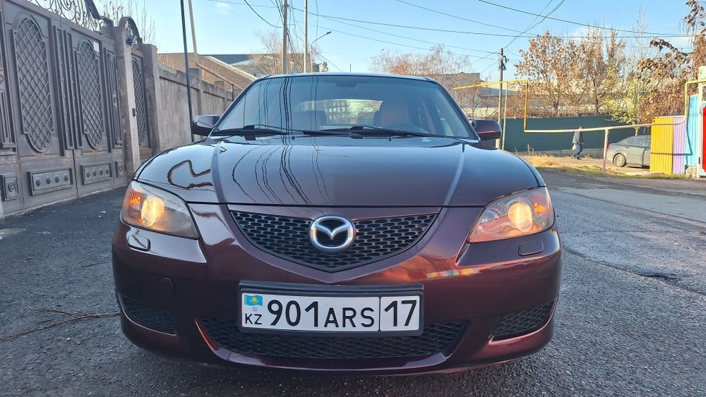 Mazda 3i американец