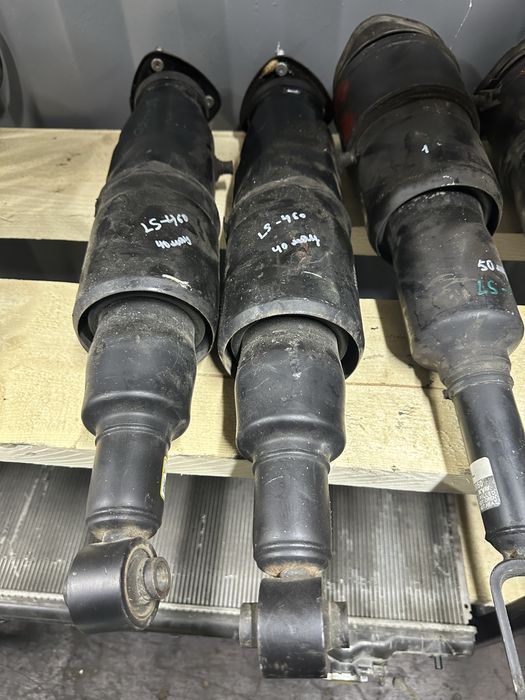 Амартизатор Камри 50