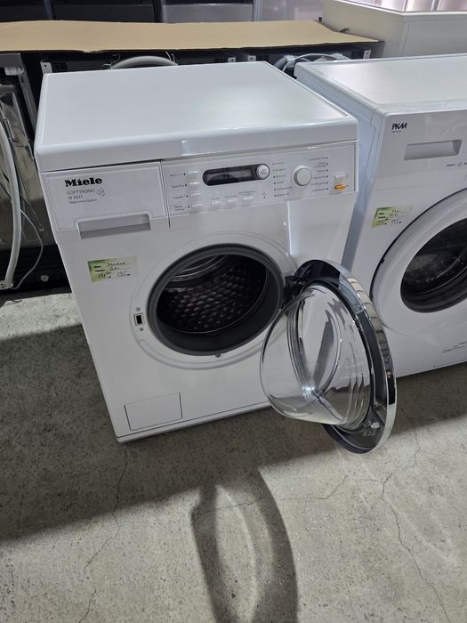 Пералня Miele W5821 пчелна пита
