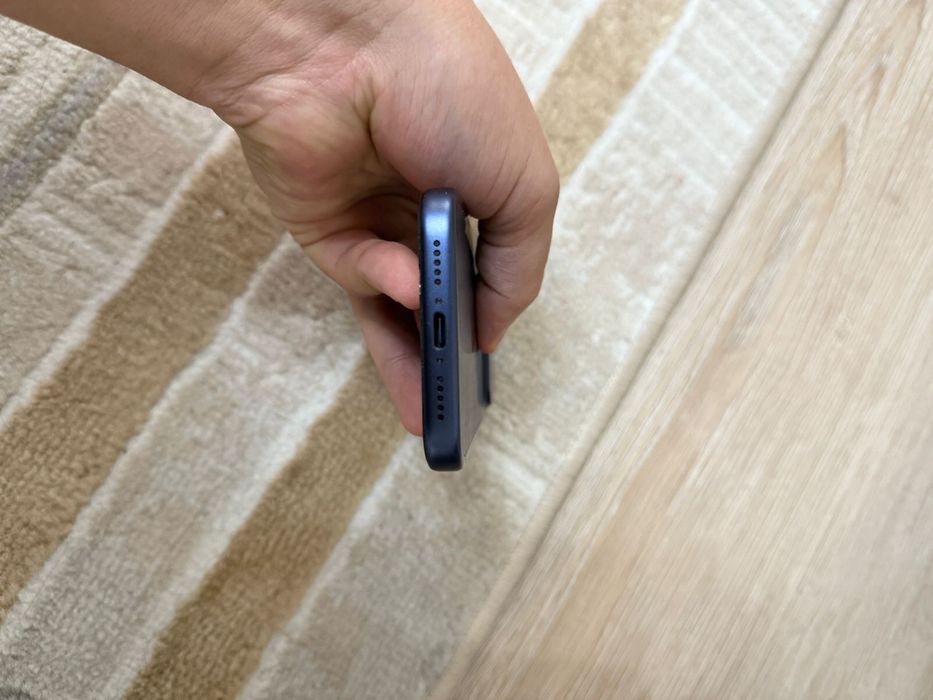 Продам Apple 17 pro 256gb