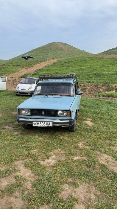 Vaz 2104 sotiladi