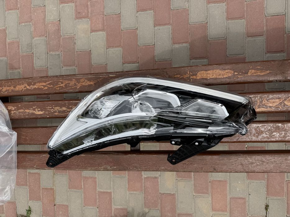 Левая фара хонда аккорд