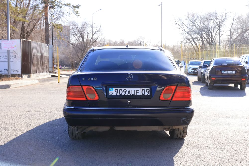 Продам Mersedes-Benz E280