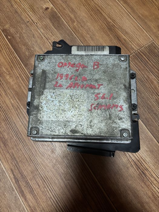 Продам запчати опель омега б