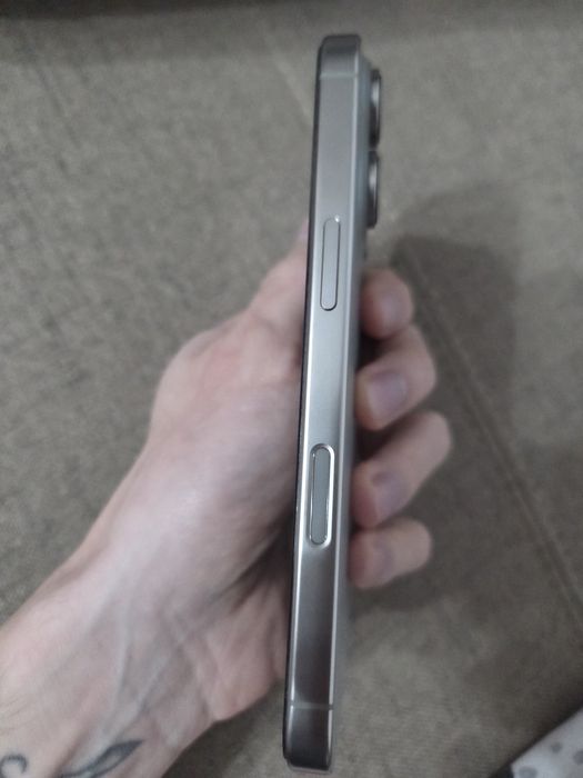 iPhone 16 pro 512 GB 100% baterie impecabil ca nou