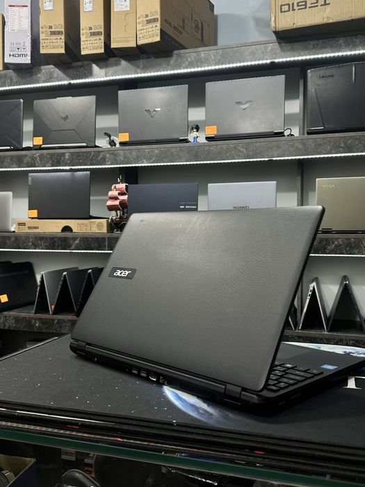 Офисный ноутбук Acer Aspire