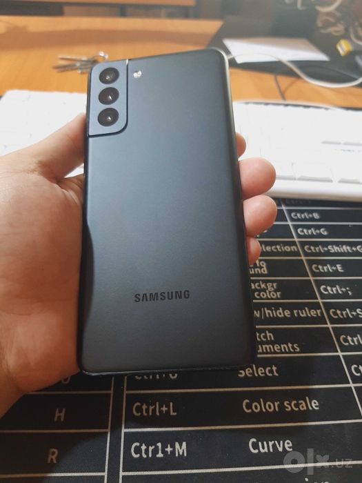 Galaxy s21 plus 8/256 gb продается