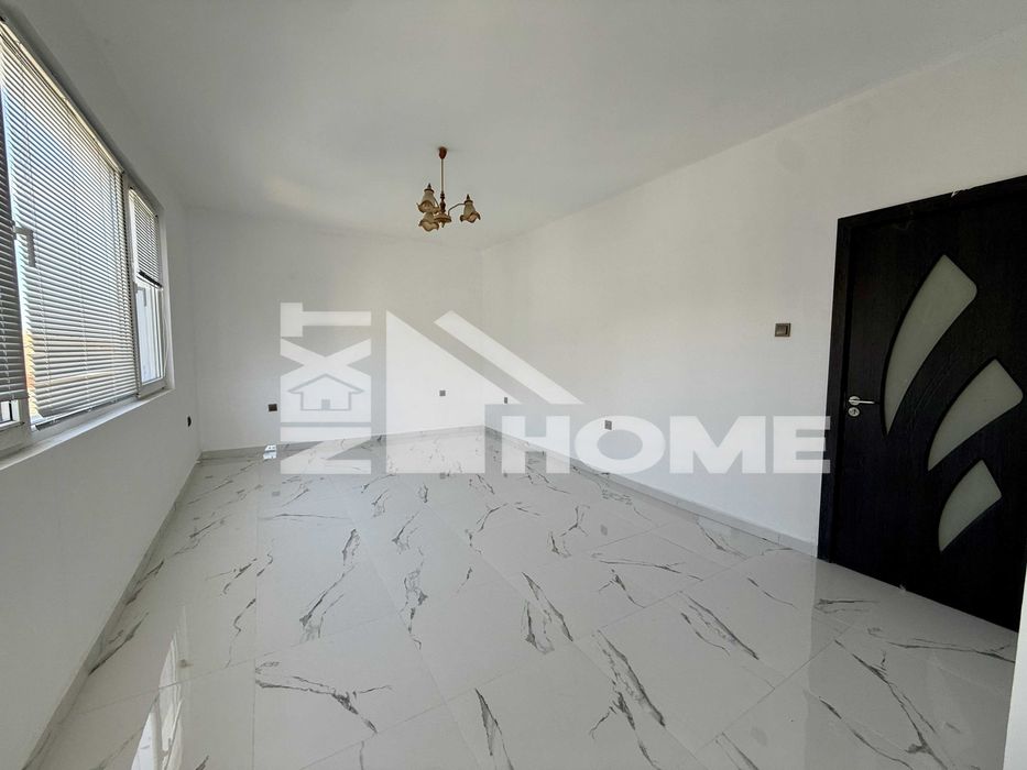 Продава се Тристаен апартамент в Асеновград - 114 кв.м за 1448 €/кв.м - Снимка #8