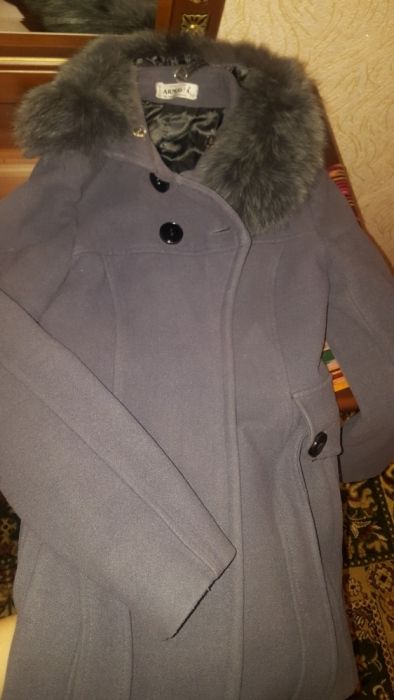 Пальто новое размер 36