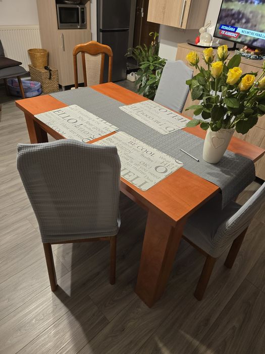 Masa extensibila lemn masiv + 6 scaune