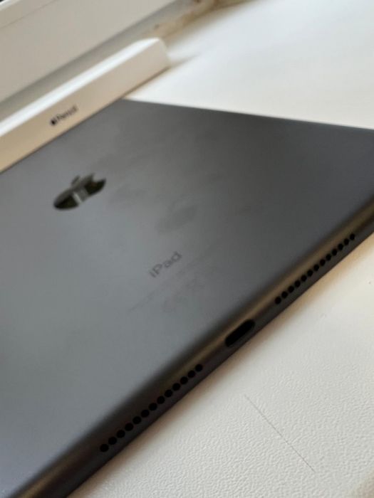 Vand iPad 9 [2021] ca nou si apple pencil gen 1 [2022], husa cadou
