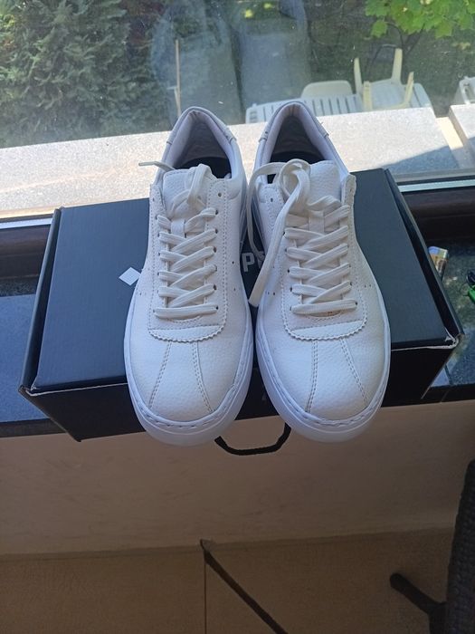 Италиански спортни обувки