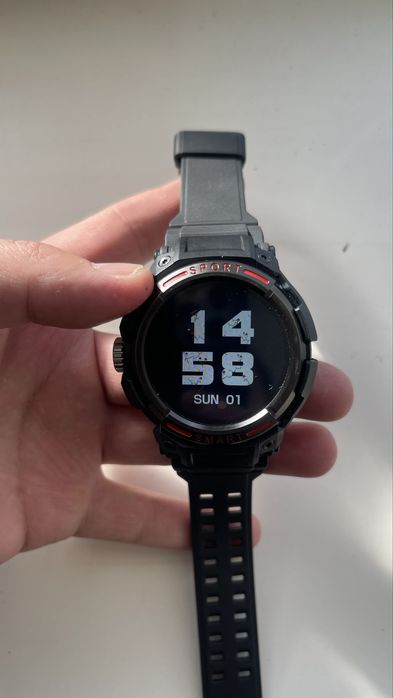 Часы с наушниками