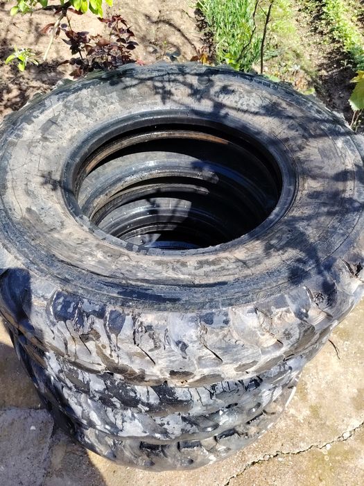 Шина для спезтехника