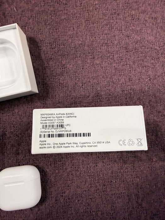 Casti AirPods Gen 4 noi new
