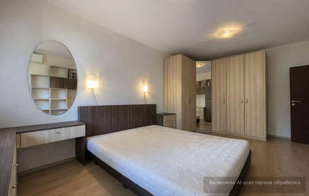 Дава се под наем Тристаен апартамент в Варна, Център - 91 кв.м за 747.66 € - Снимка #3