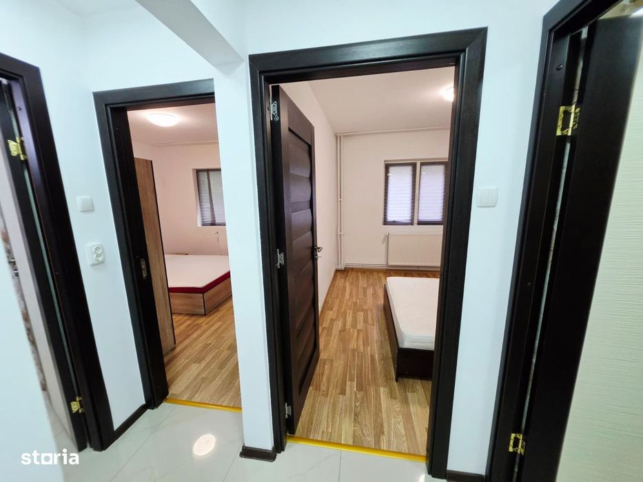 Apartament 3 camere de inchiriat, 9 Mai, 2 bai, beci