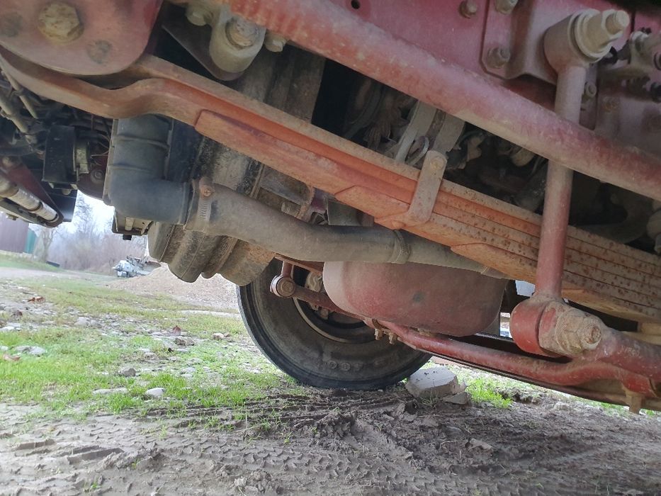 Iveco cu macara si basculabil originale de fabrică