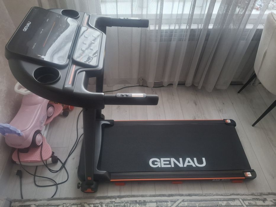 Беговая дорожка Genau