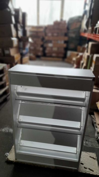 Pantofar alb 3 compartimente rabatabile – slim pentru hol, stare bună