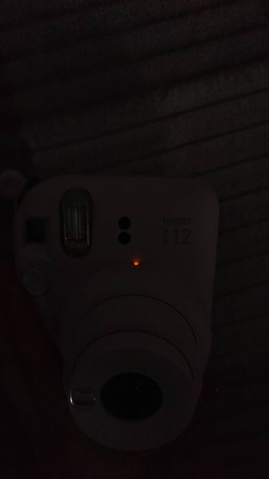 Фотоаппарат instax mini 12