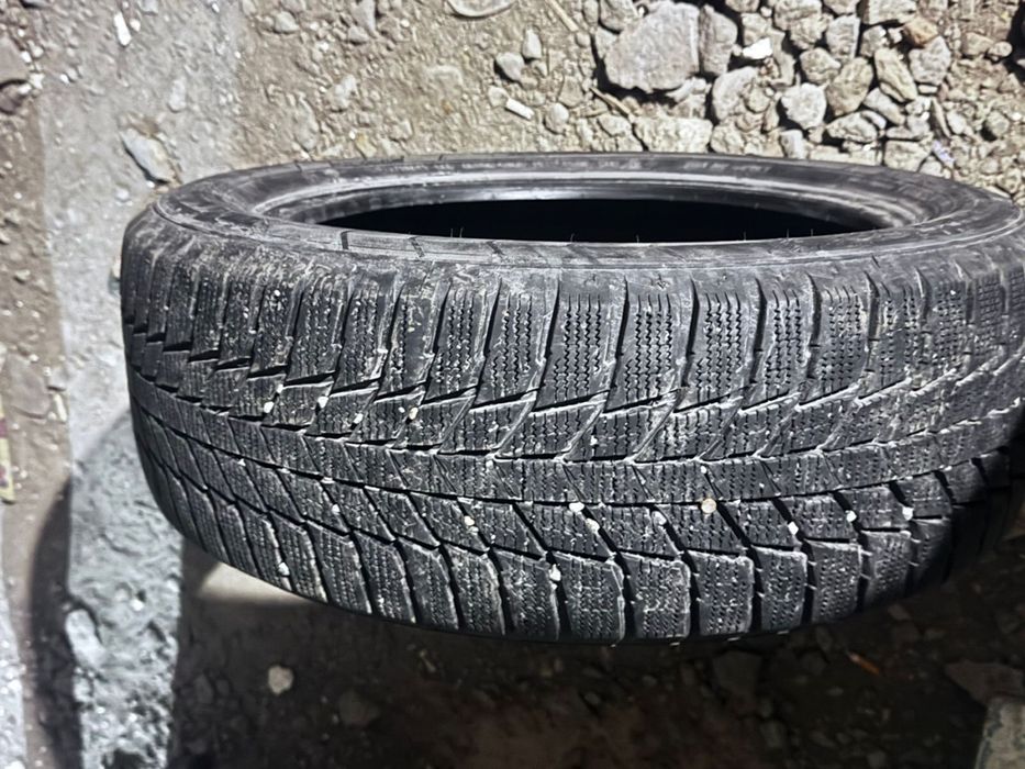 Резина 215/55/17 траинджл