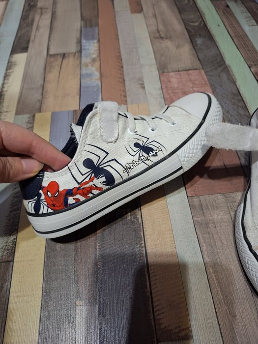 Tenisi Spiderman
