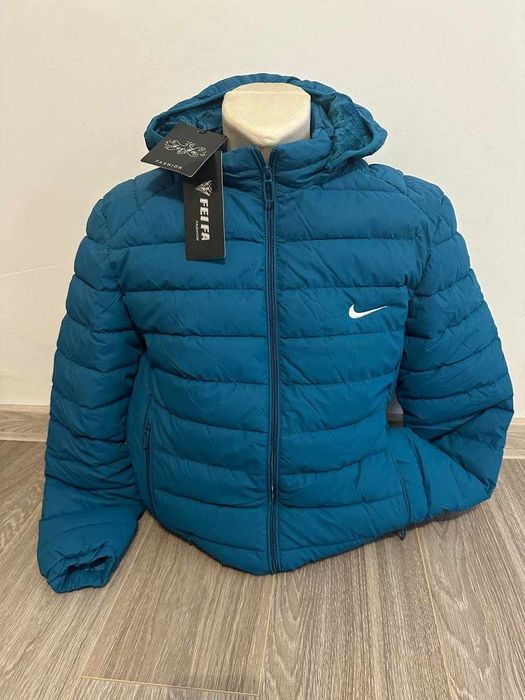 Geaca vătuită Emblemă cusută