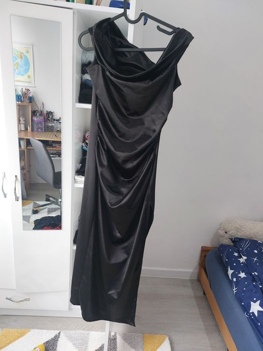 Rochie ocazie eleganta lucioasă