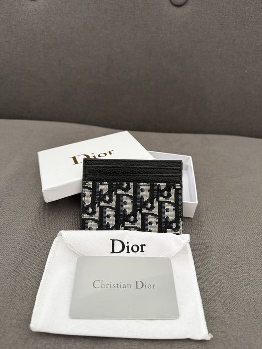 !!! НОВО !!! DIOR Cardholder