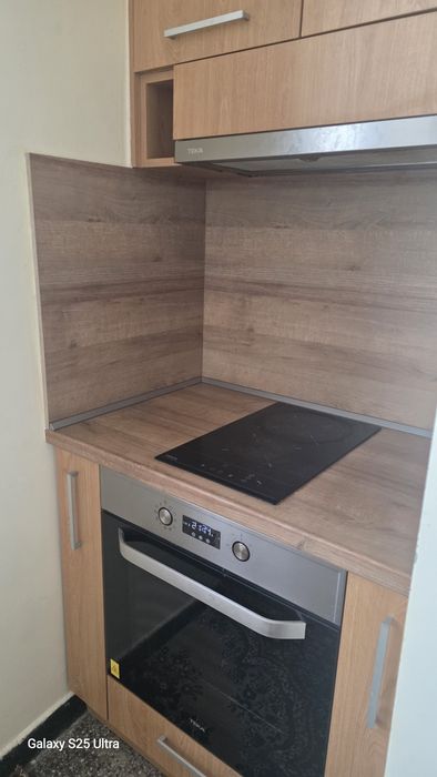 Двустаен тухлен апартамент в центъра