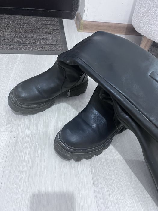 Продам натуральные кожаные зимние сапожки 36размера ,Самовывоз Нурсая