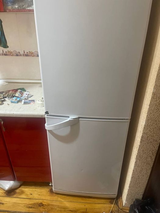 Индезит холаденик продаю