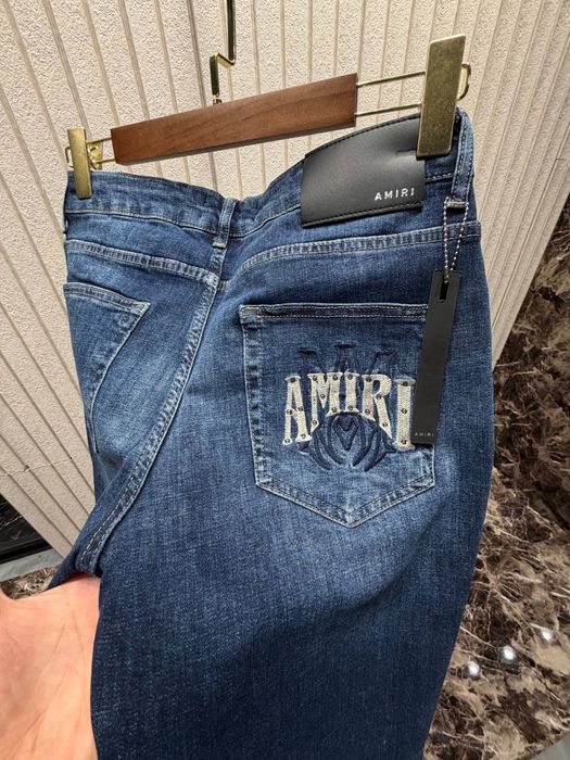 Blugi scurti Amiri calitate superioara