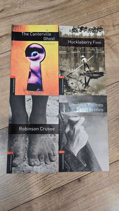 Vand Colectie carti Oxford BookWorms, in total 32 de bucati.