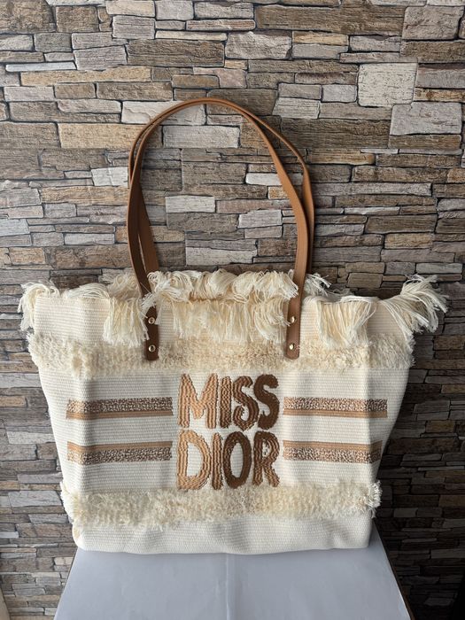 Чанта MISS DIOR,Loewe,YSL,HERMES