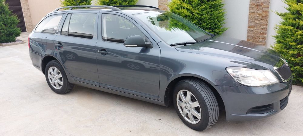 SKODA Octavia 2011 — imagine 3