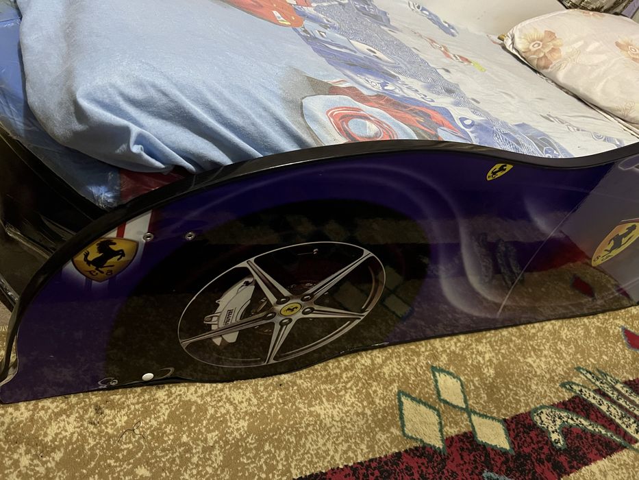 Moshinchalik karavod 1 kishilik 180 kg gacha kutaradi