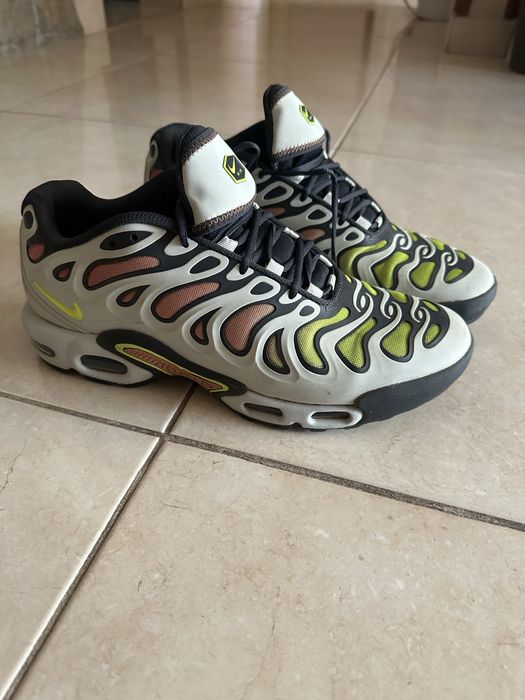 Маратонки Nike air max pluse drift