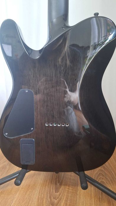 Vând chitară electrică Schecter Hellraiser Hybrid PT (versiune Telecaster)