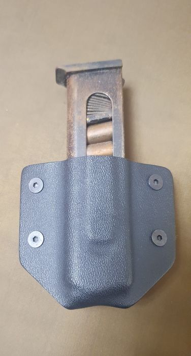 Холдър за пълнител Макаров