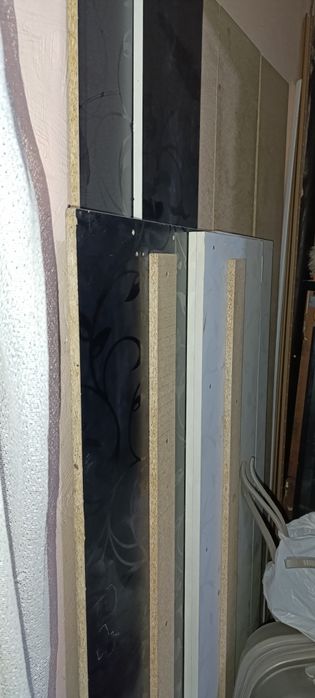 Кровать полуторка ,шкаф , холодильник