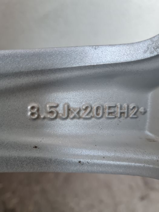 Оригинални джанти за LAND ROVER Range Rover R20 5x120 ET47 8.5J