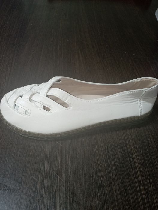 Продам балетки новые