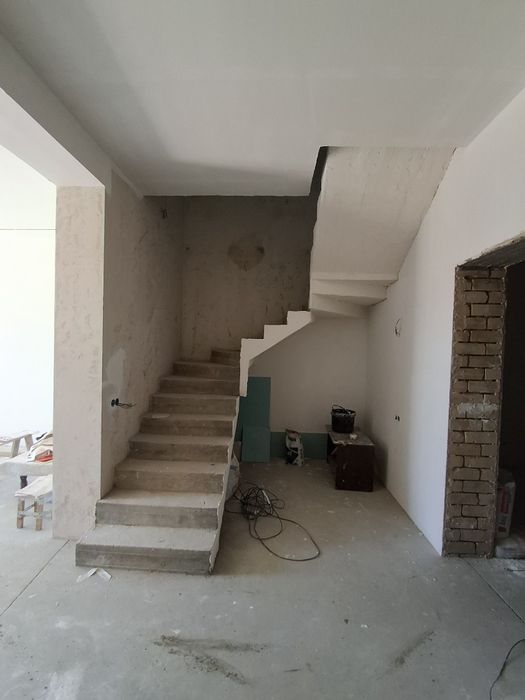 Юнусобод Хасанбой шахар тарафи 2 сотих 70%битган