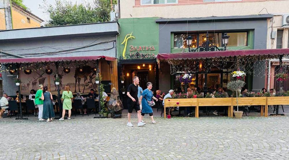 Продава се Заведение в Пловдив, Център - 280 кв.м за 71 €/кв.м - Снимка #12