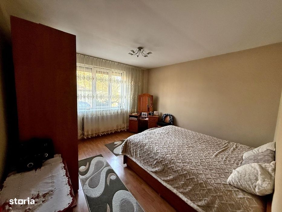 Casa 330 mp | cu teren 2300 mp | Santandrei - langa Oradea