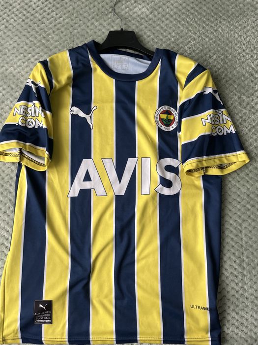 Vand tricou fotbal cu Fenerbahce